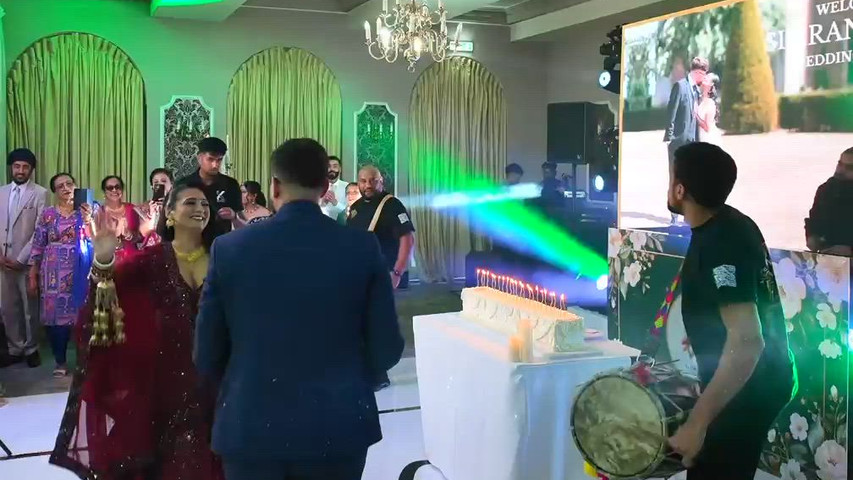 Live Dhol Players Entrance – With Dj set