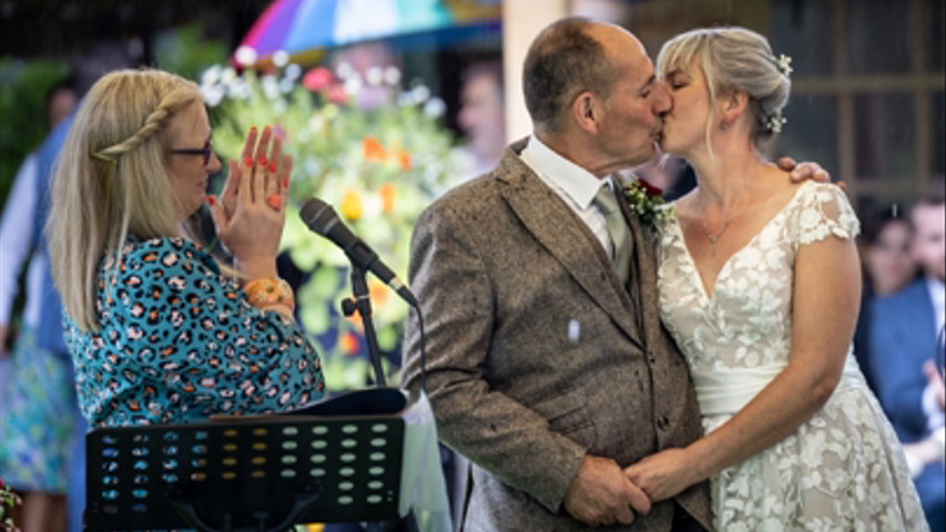 Gary and Annette's Garden wedding