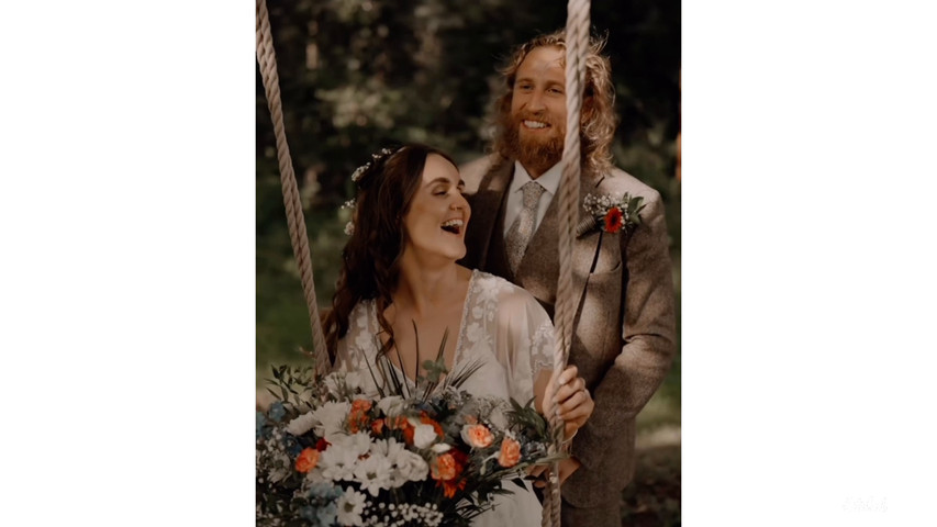 Bethany + Luke - August at Teybrook Orchard 