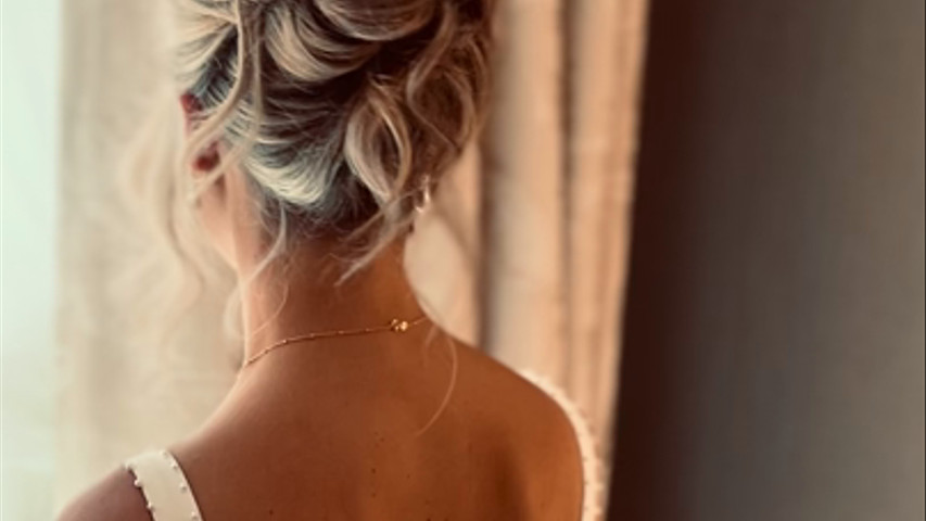 Charlotte’s Bridal Hair