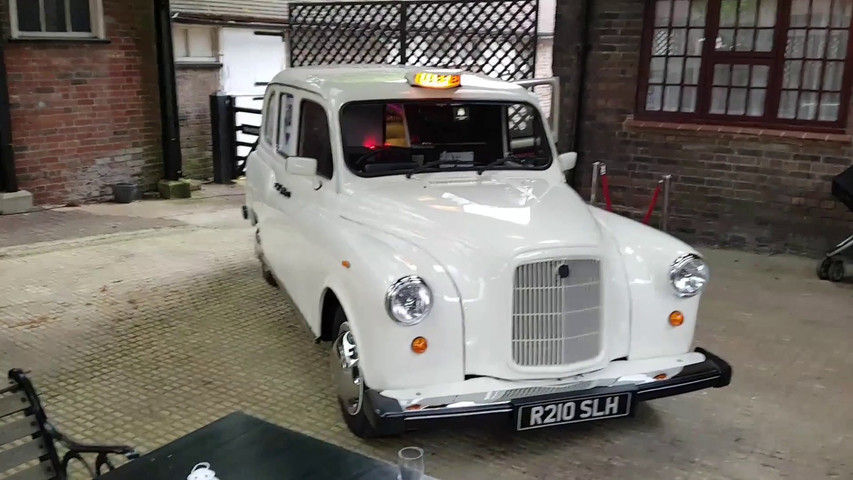 White London Taxi Wedding Cars