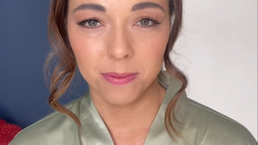 Neutral Bridesmaid Look