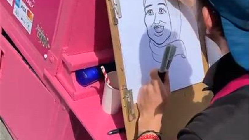 Caricatures at the London Eye