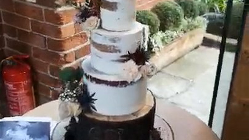 Rustic Wedding Cake