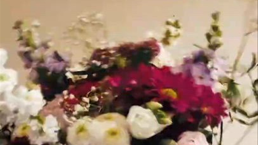 Beautiful Bouquet made with locks, roses and love.