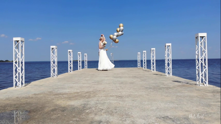 Dancing on the pier