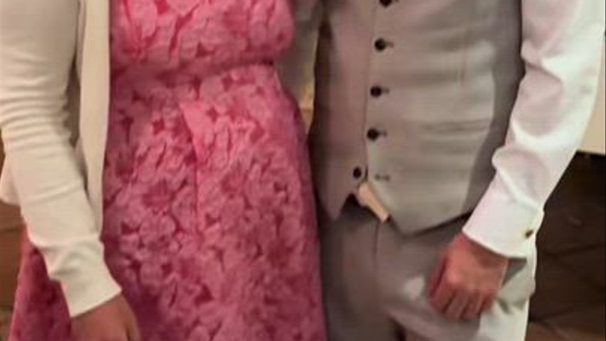 Wedding guest cute reaction 