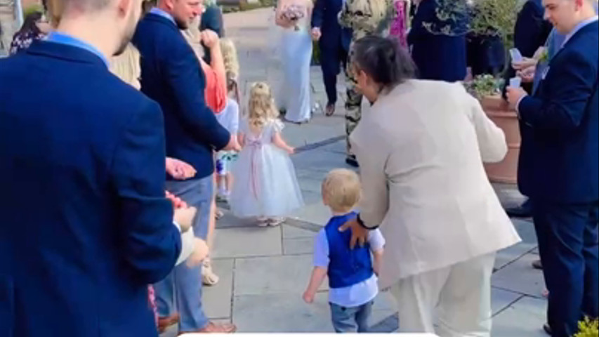 Front courtyard- confetti shot