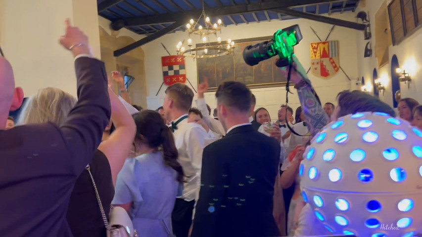 Bea & Jonny’s love filled wedding
