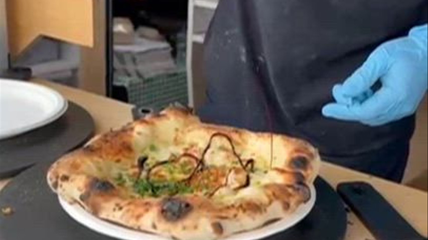 Our Pizzas & Service 