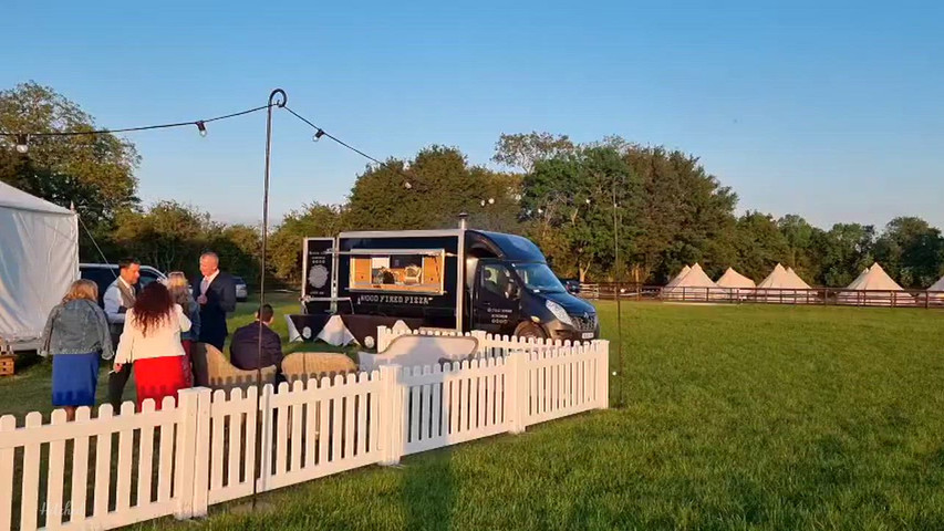 Marquee Wedding – Outdoor Pizza Buffet