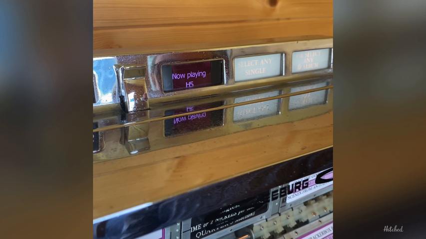 Mini jukebox