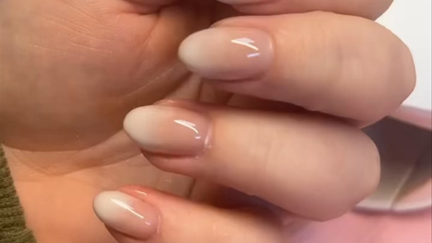 The perfect bridal nails 