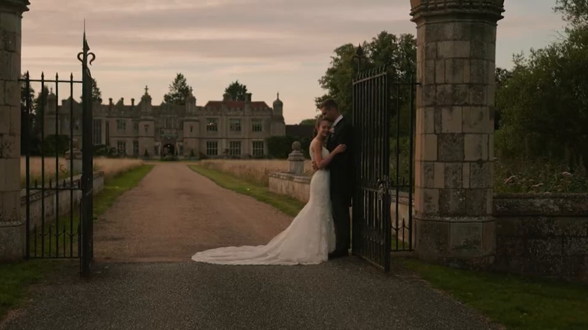 Mariel & Michael - Hengrave Hall