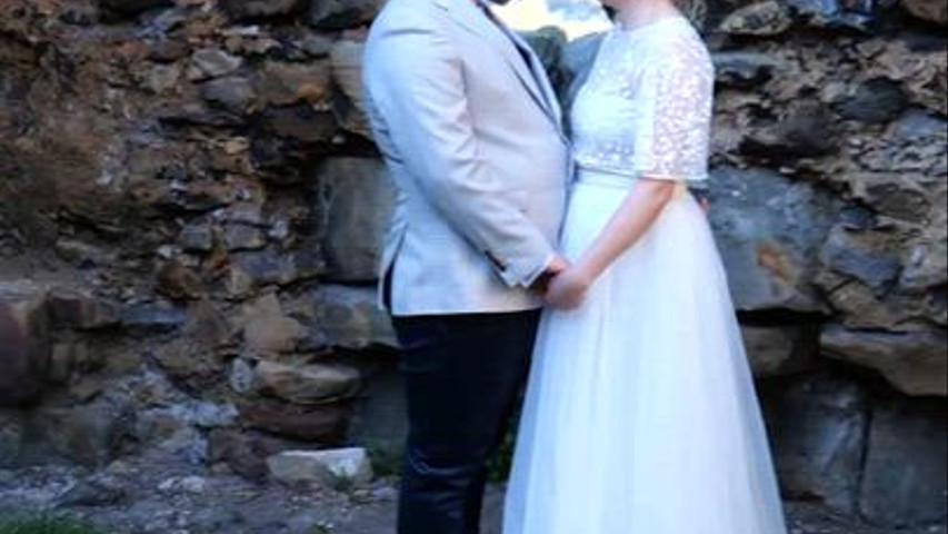 Ellie & Joe at Danby Castle