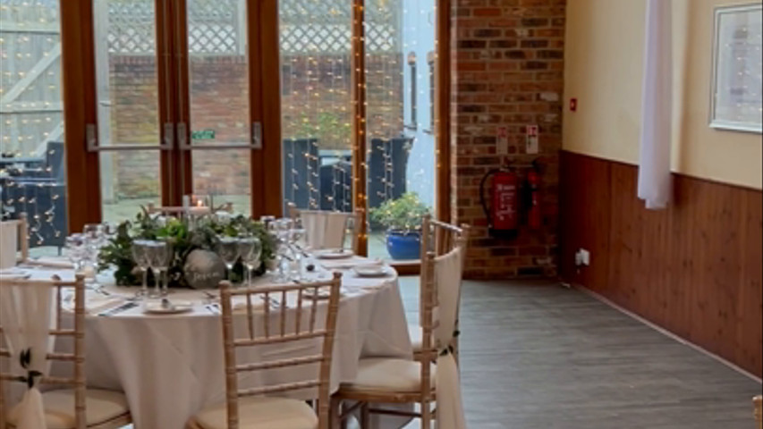 Hall Farm Hotel and Restaurant 