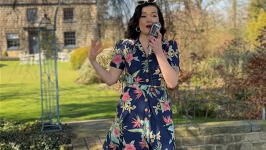 Valarie (Amy Winehouse/Mark Ronson)