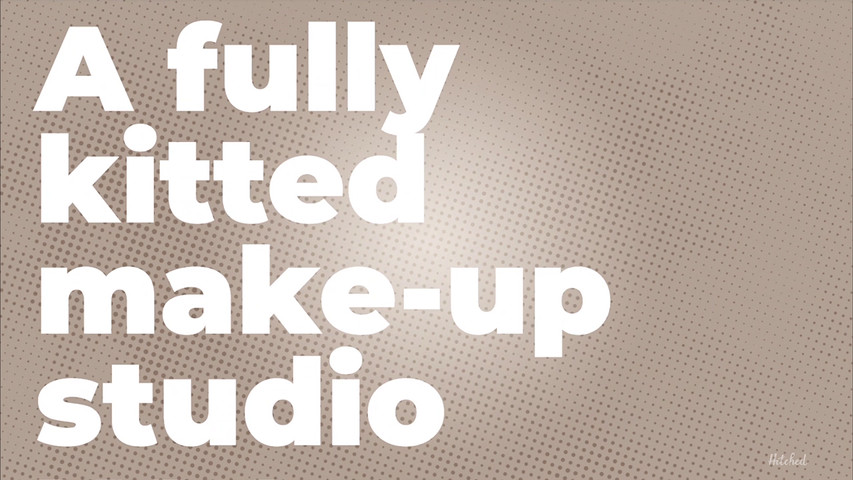 The makeup box 