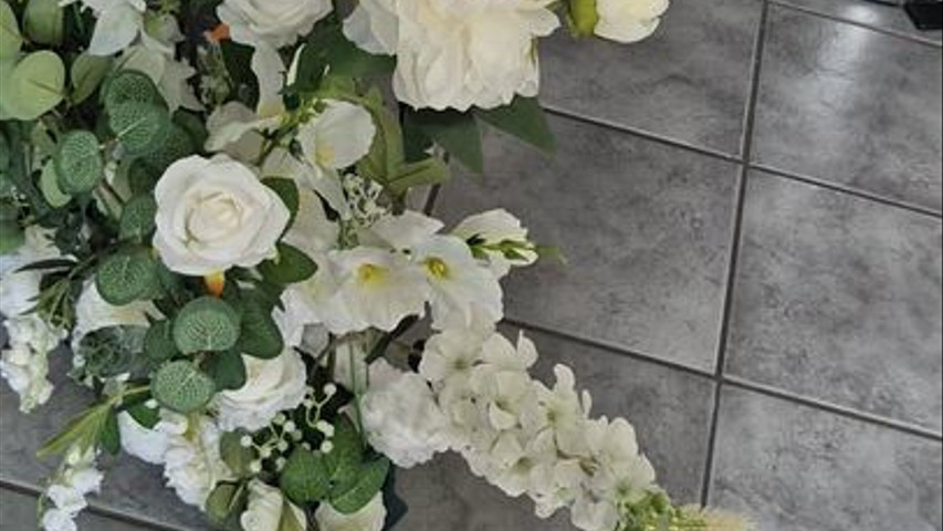 Floor Arch