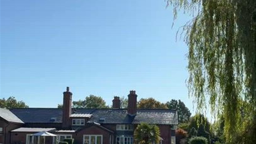 Summer marquee wedding 