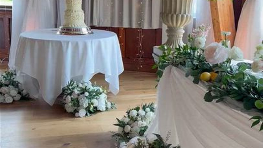 Vintage cake
