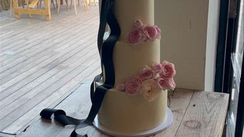Classy 4 tiers 