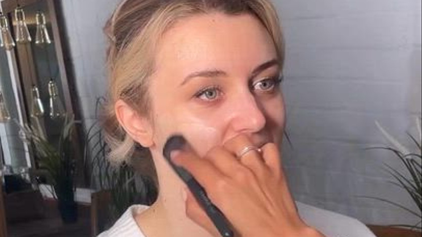 Come with me to create this natural bridal look 