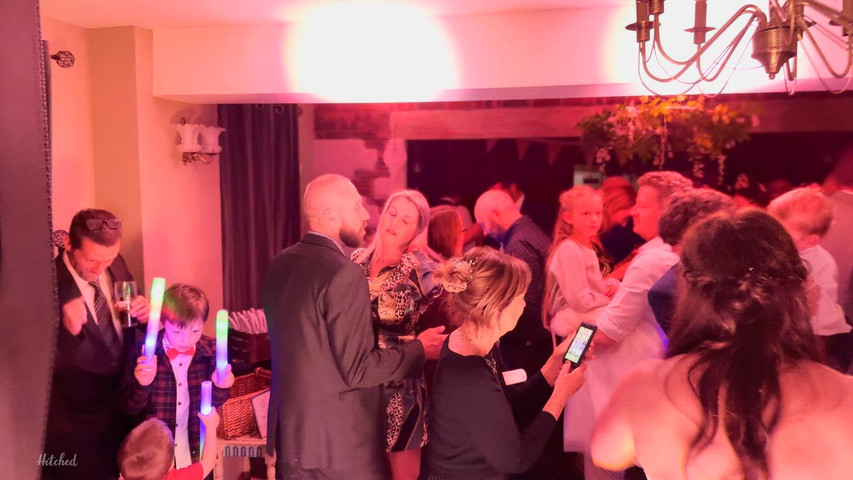 Oasis - Shes Electiric | Wedding | Abels Harp, 11th October