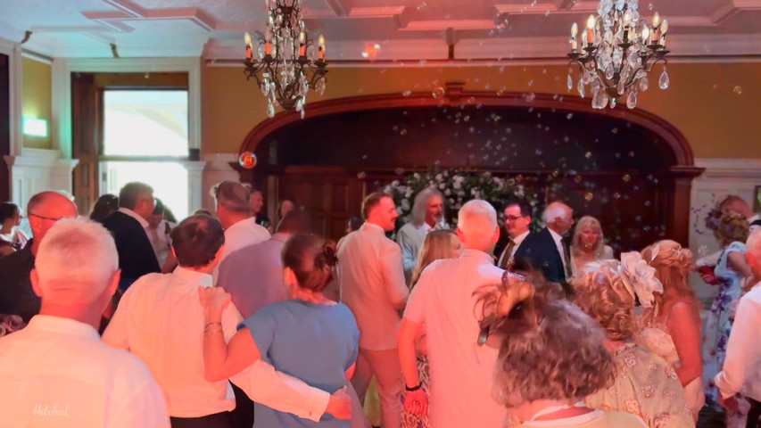Abba - Dancing Queen | Wedding | Mackney Hall Hotel, Belper, Derbyshire