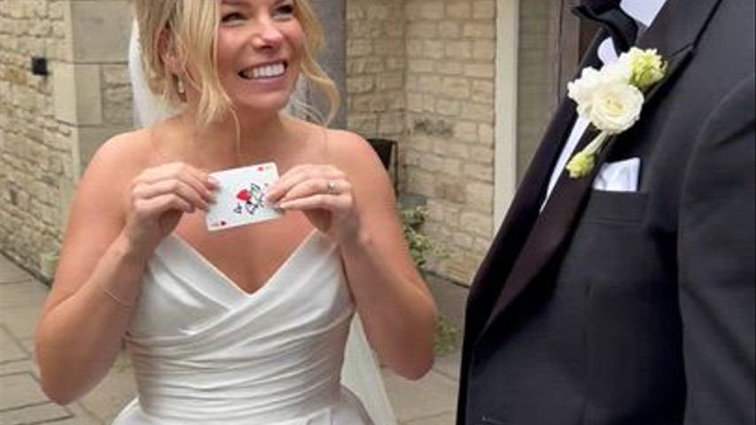Hayley and Ryan at Hyde House in Cotswolds