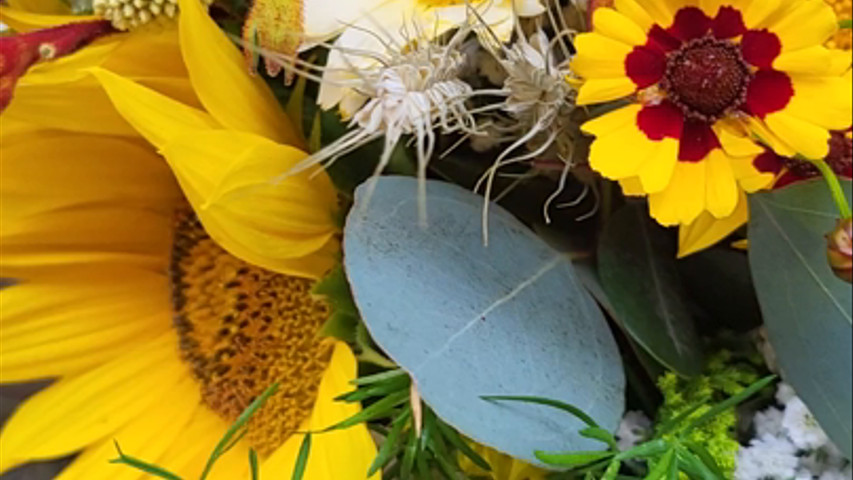 Sunflower bouquet 