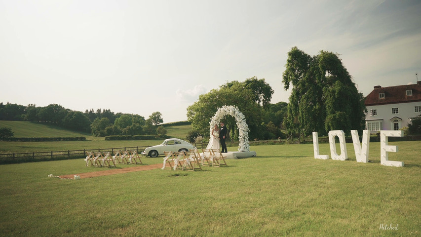 Hidden valley white wedding 