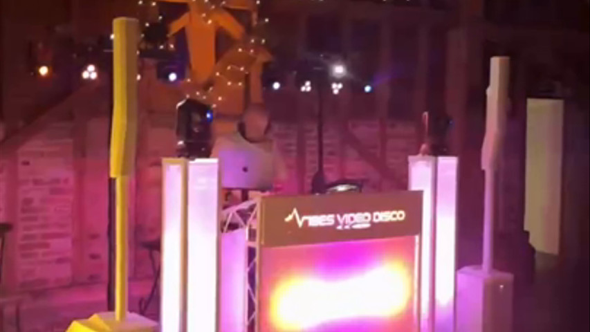 Sound Accoustivc Checks - Vibes Video DJ