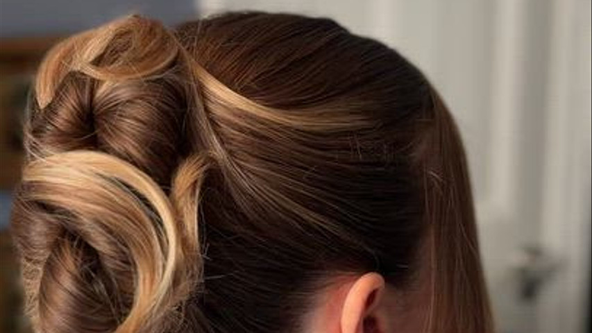 Bridal hair up