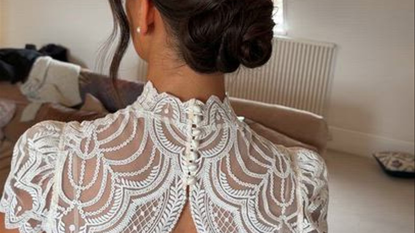 Bridal hair up