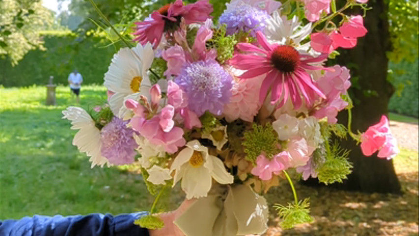 Tangled Thistle Floral Design