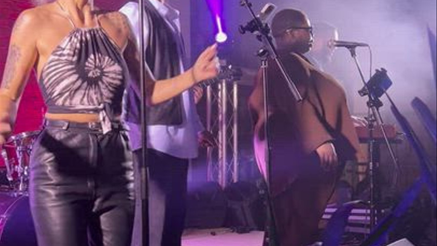 7 piece at the Big Penny Social 