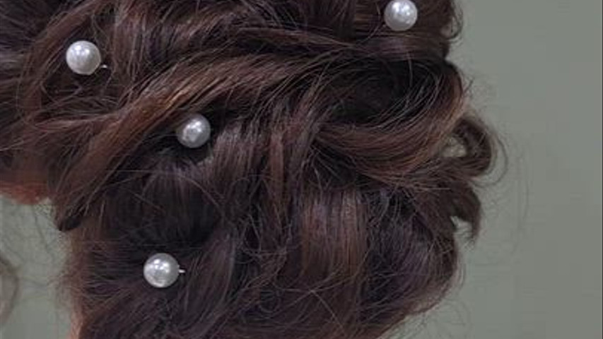 Textured Bun for Thick hair