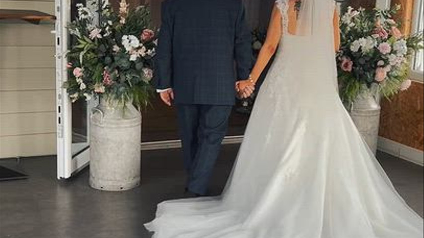 Bar & Orangery Wedding