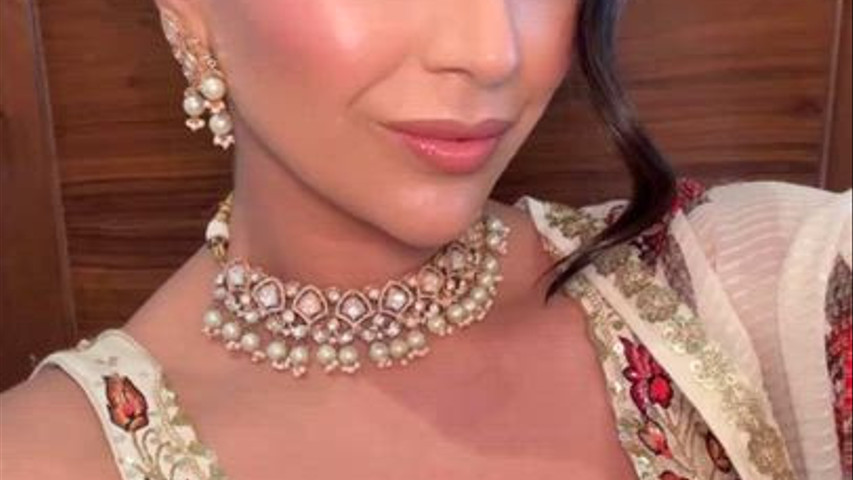 Soft glam