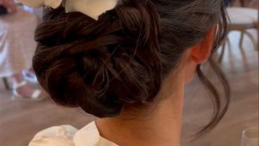 Bridal hair 