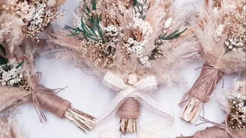 Boho Theme... Simply Natural and Delicate 