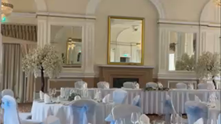 French Wedding Layout