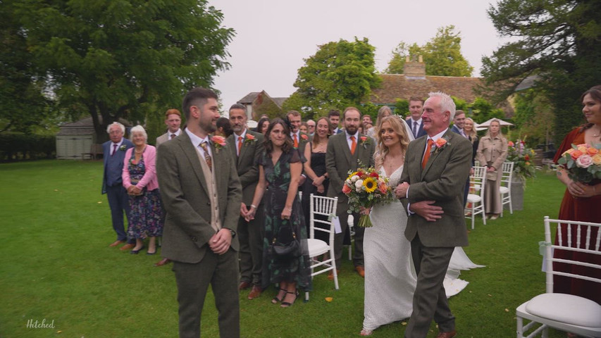 Sian & Jake | South Farm | Wedding Trailer