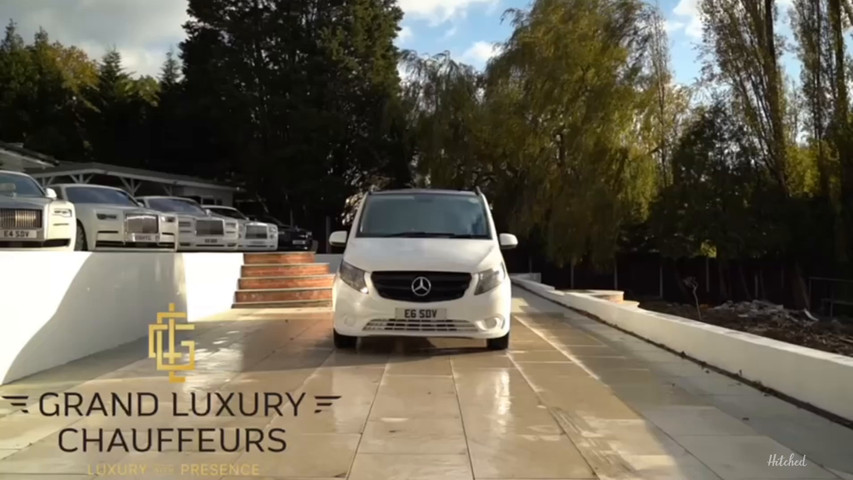 Mercedes Vito Hire 9 Seater