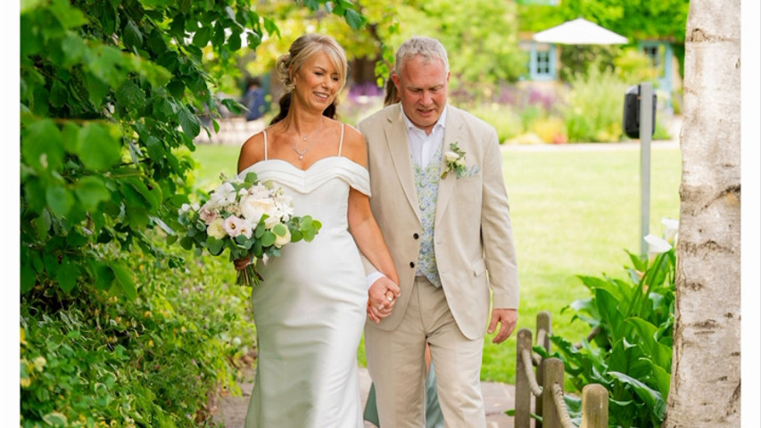 Blush and Nude Wedding flowers