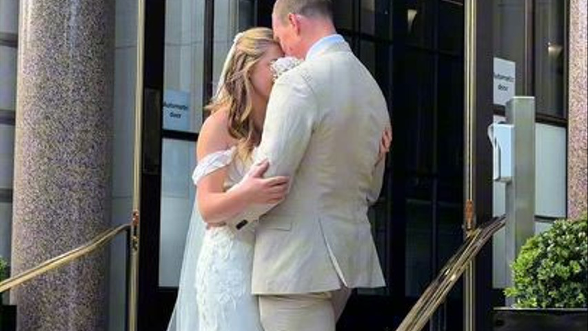L&J Just Married at the RAF Club