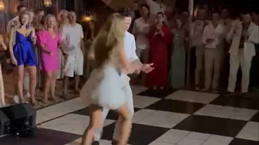 First Dance Choreography to ‘This Will Be (An Everlasting Love)’ | London Wedding Dance Lessons