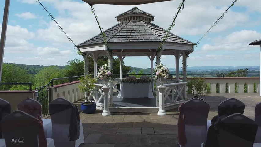 Caer Llan outdoor set up