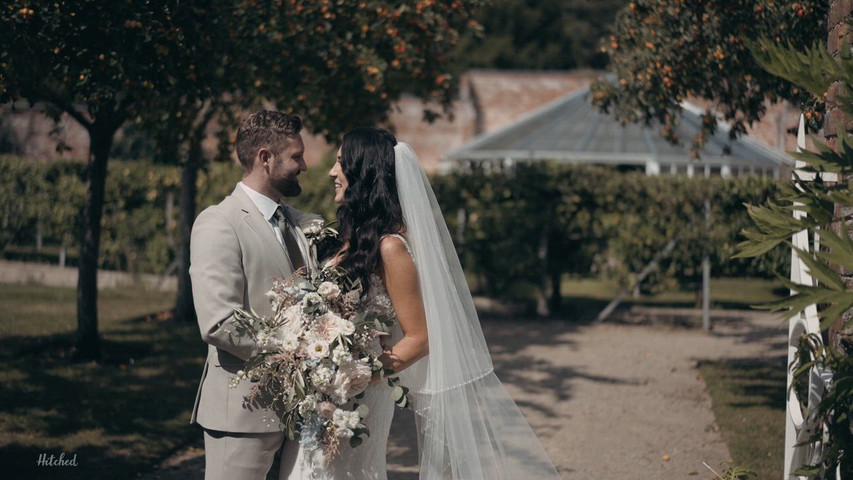 Hannah & Jonathon 